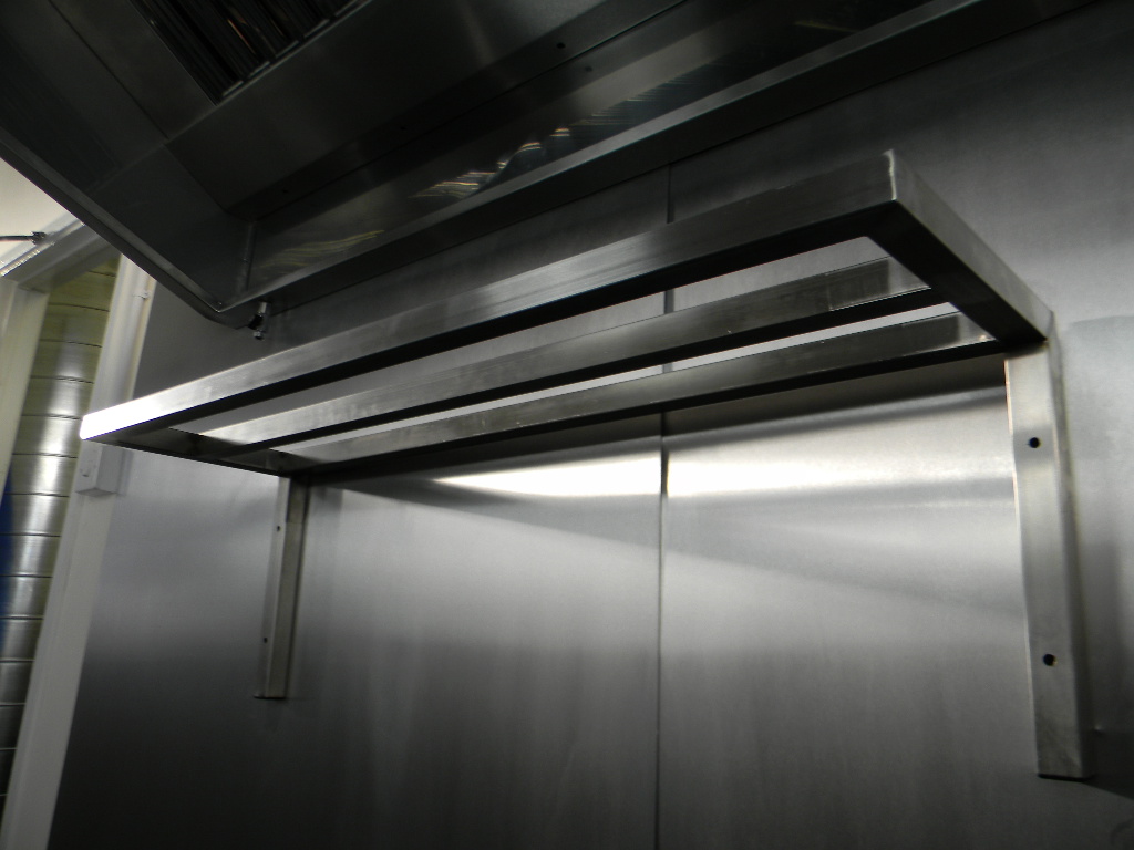 Pan Shelf 900x300mm - Image 3